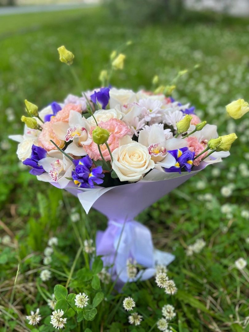 Нежный букет от интернет-магазина цветов в 