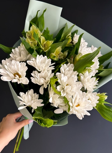 Чарующая незнакомка от интернет-магазина цветов в 