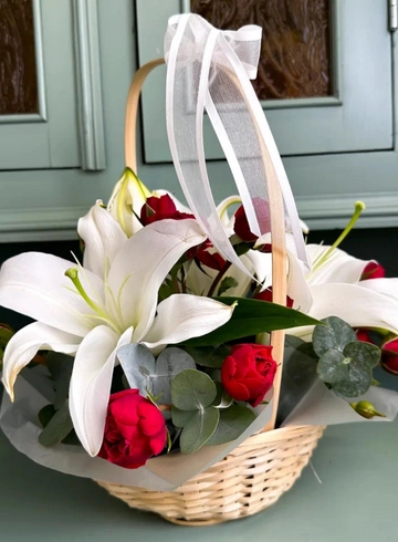 Лилии от интернет-магазина цветов в 