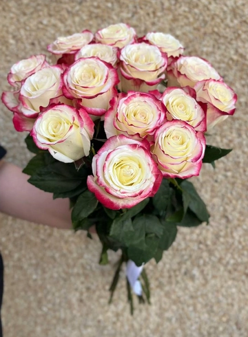 Милый от интернет-магазина цветов в 