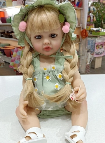 Саша  от интернет-магазина цветов в 