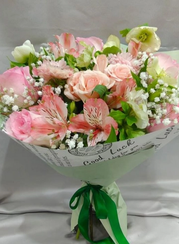 Букет «Весенний вальс» от интернет-магазина цветов в 