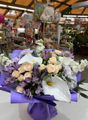 Букет «Симфония сиреневого» от интернет-магазина цветов в 